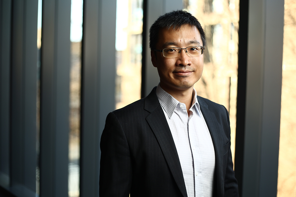 Photo of Frank S. Zhou